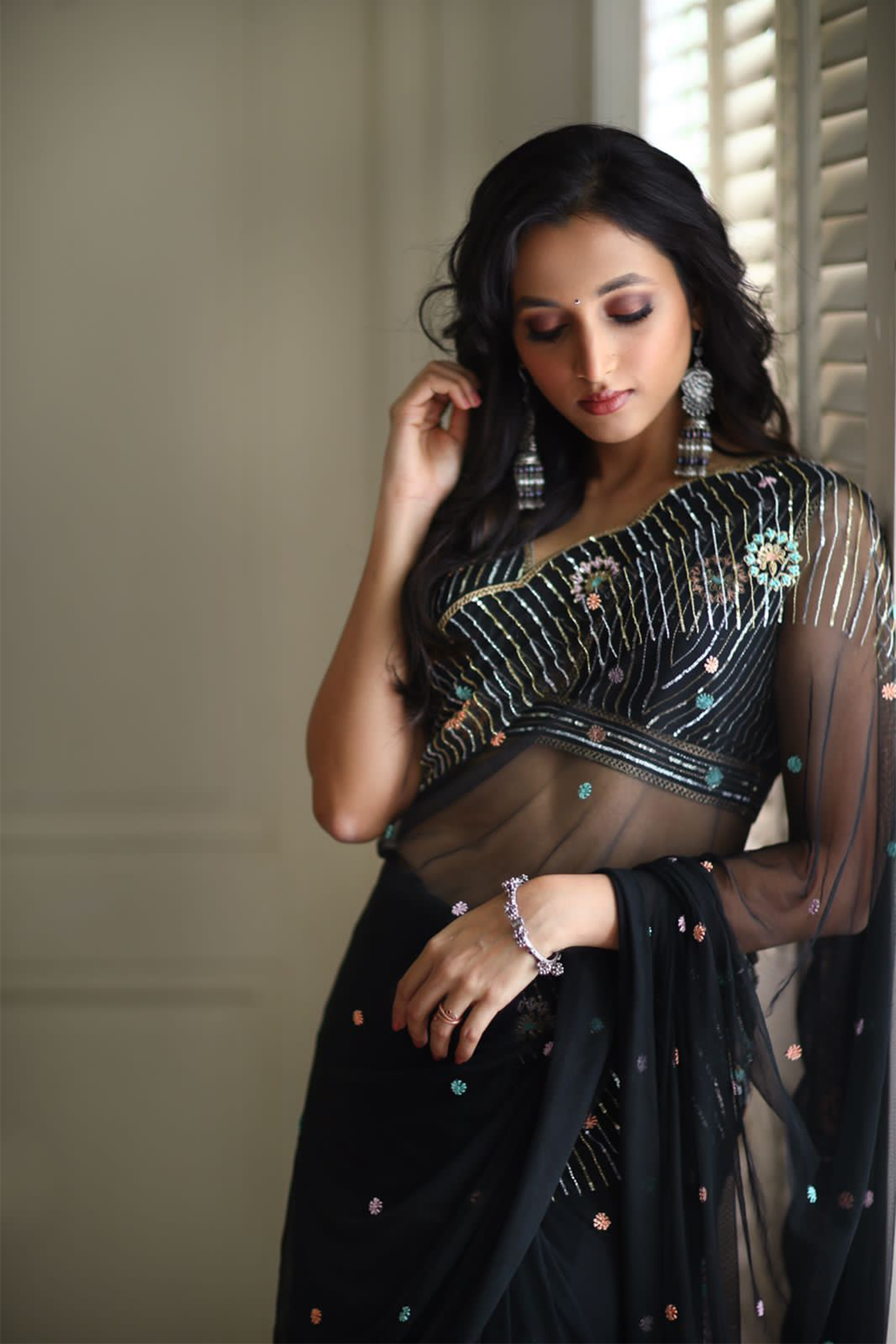 Srinidhi Shetty in Black embroidered saree with sleeveless blouse