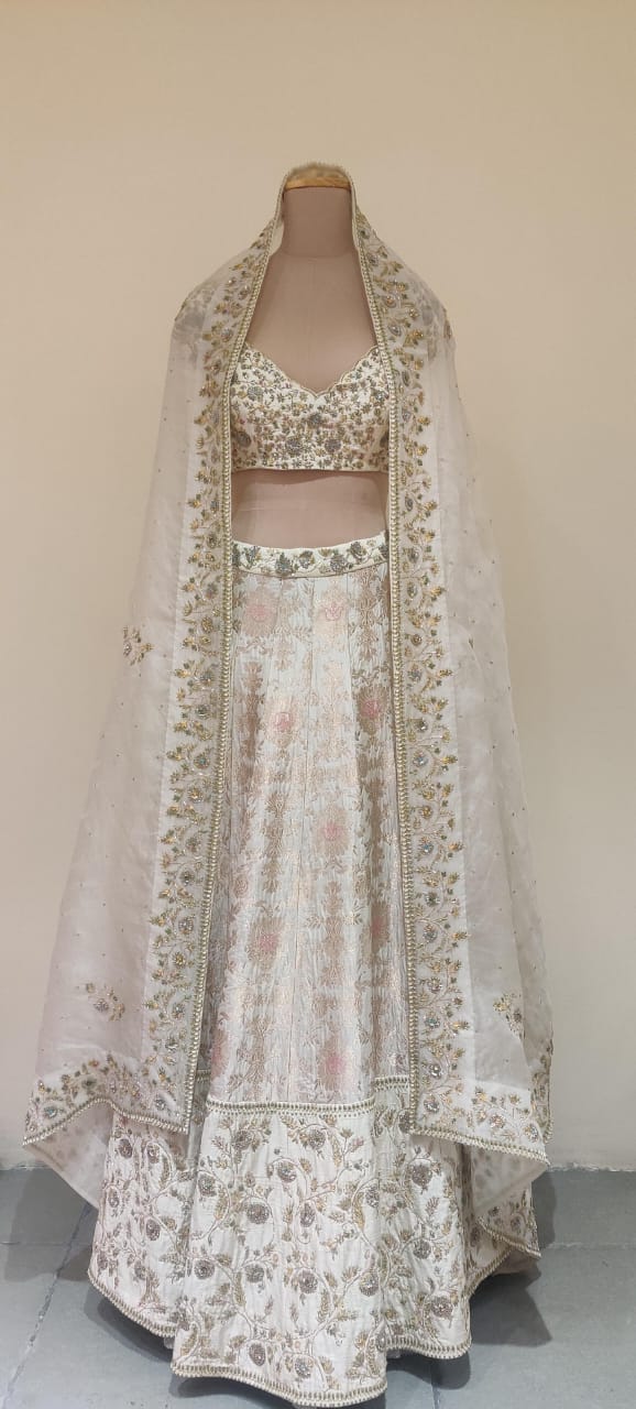 Cream Banarasi Embroidered Lehanga